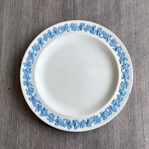 Vintage Wedgwood Cream on Lavender Queen's Ware salad plate